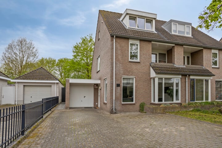 Van Hovengaarde 20 in Nuenen
