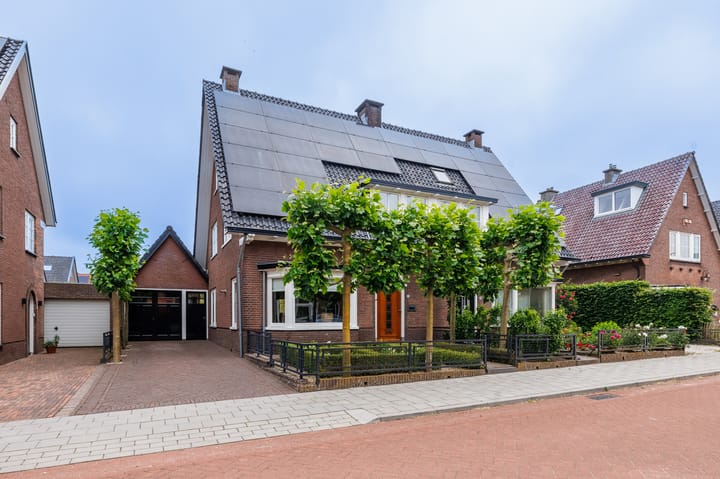 van Irhovenlaan 12 in Ede