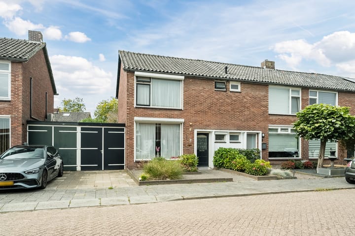 Van Kinschotstraat 8 in Oosterhout