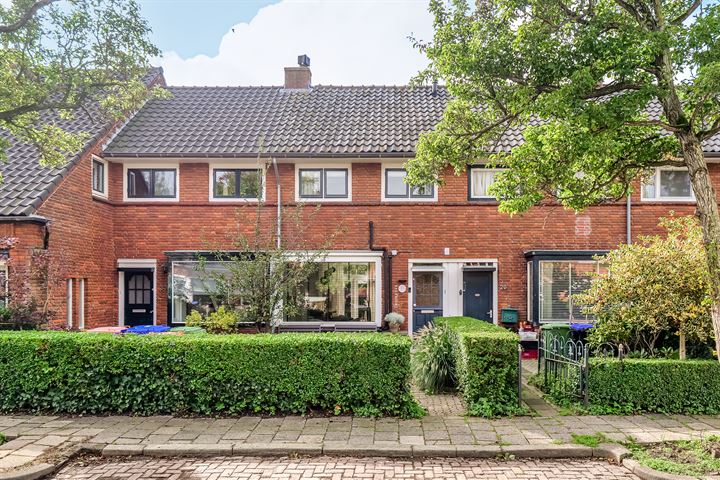 Van Leeuwenhoekstraat 28 in Den Helder