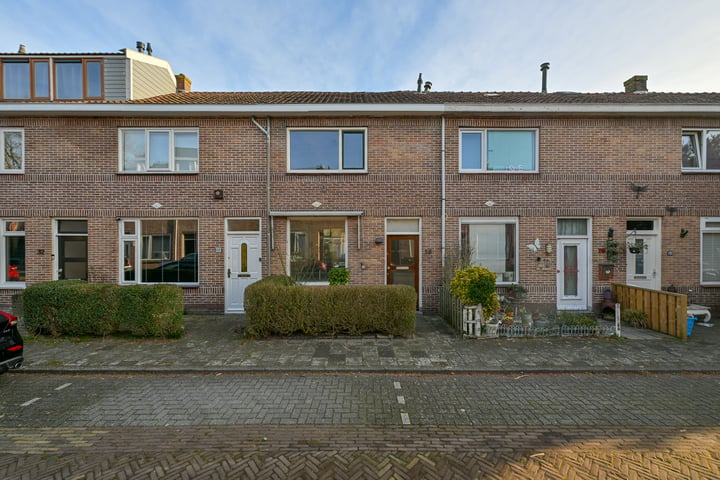 Van Leeuwenhoekstraat 28 in Alkmaar