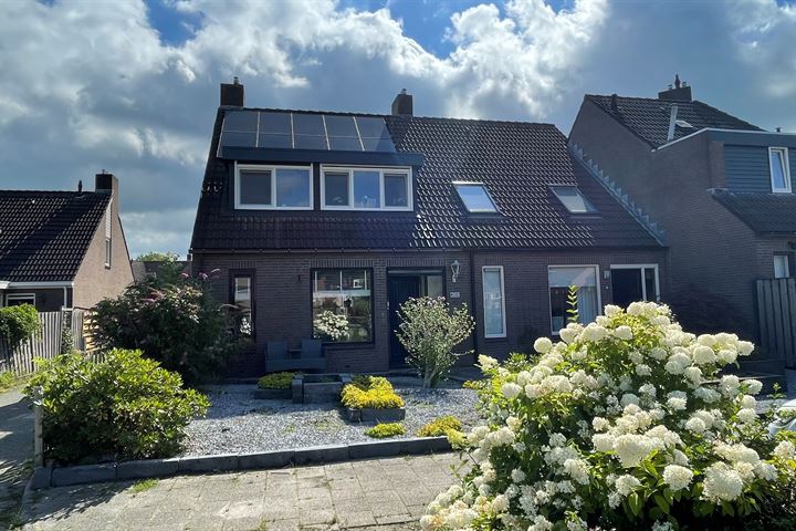 van Leeuwenhoekstraat 38 in Hoogeveen