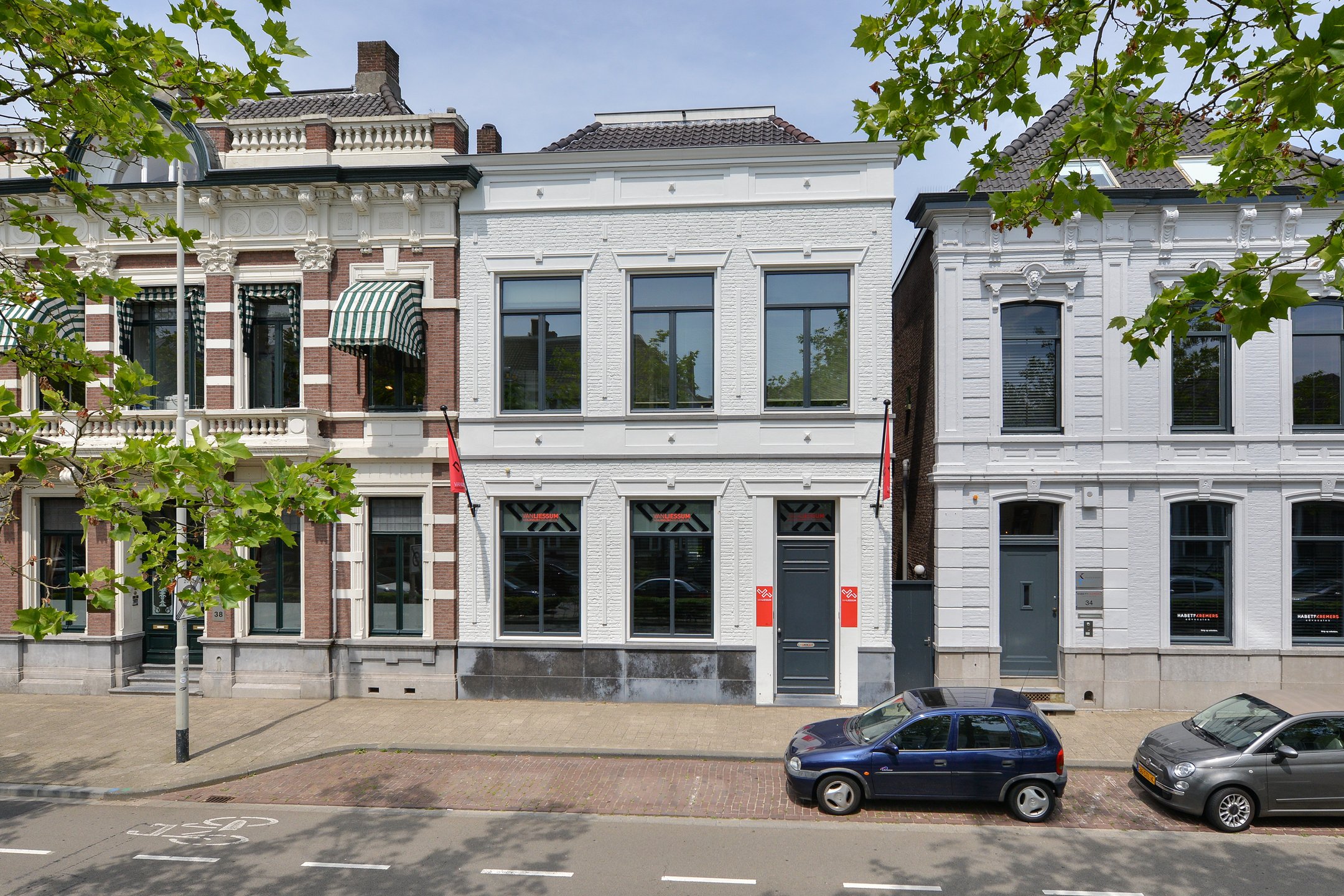 Kantoor foto van Van Liessum Makelaars Breda