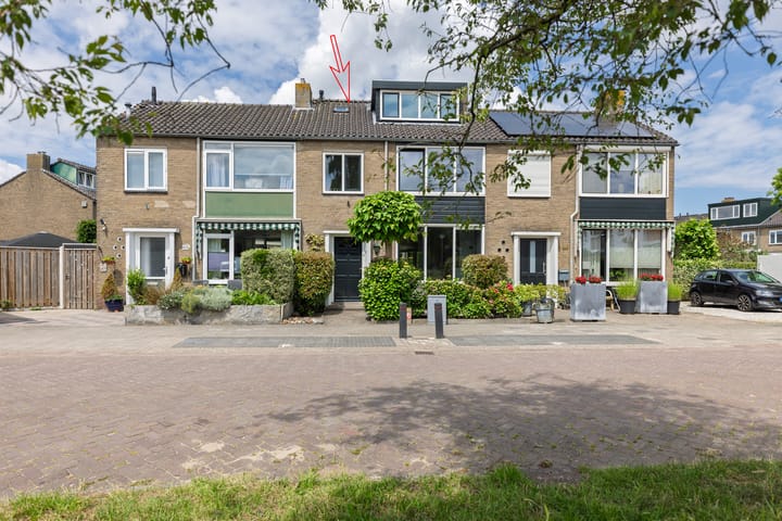 van Limburg Stirumlaan 45 in Naarden