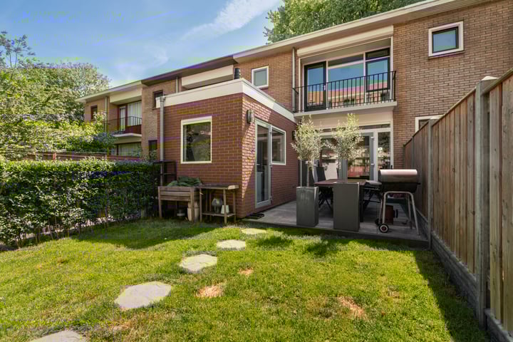 Foto van woning Van Limburg Stirumplantsoen 24, Dordrecht