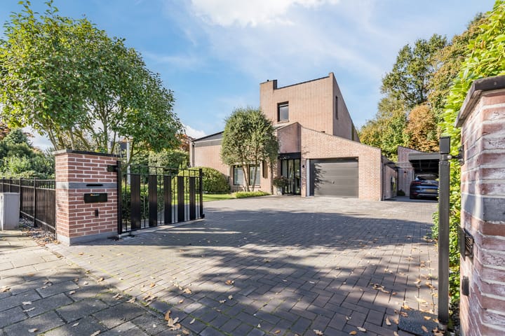 van Limburg Stirumstraat 4, Hoogeveen Photo of property van Limburg Stirumstraat 4, Hoogeveen