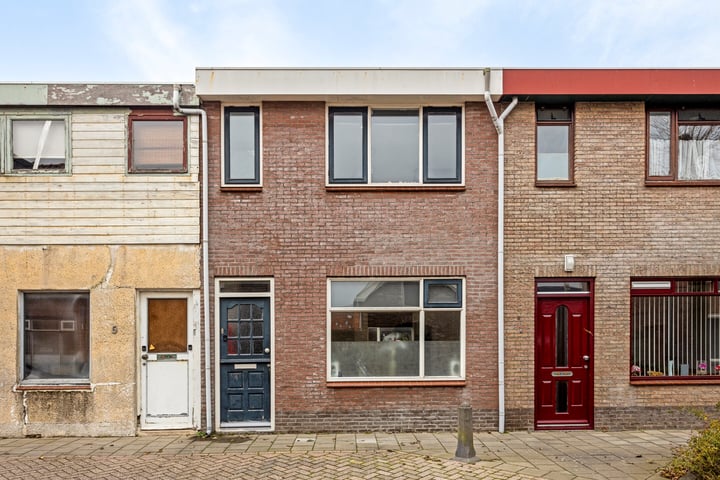 Van Limburg Stirumstraat 7 in Den Helder