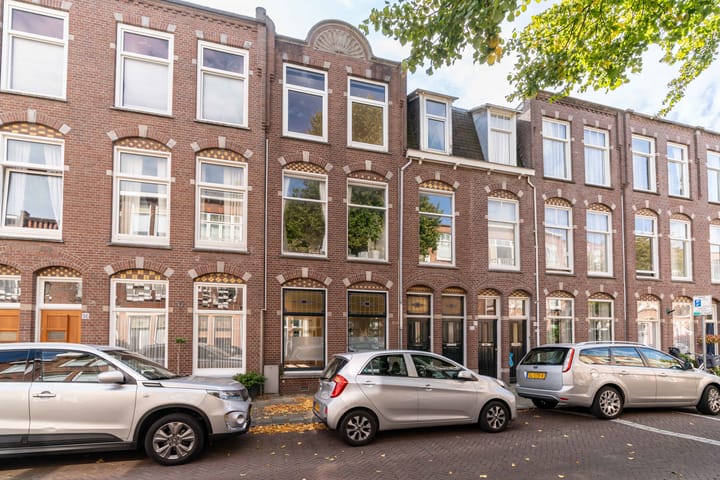 Van Loostraat 100A in 's-Gravenhage foto