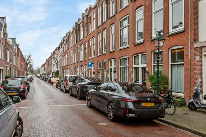 Van Lumeystraat 108 in 's-Gravenhage foto