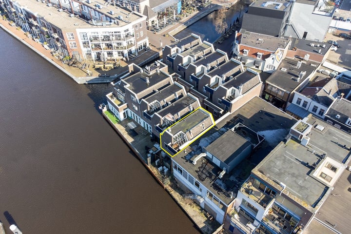Van Mandersloostraat 71 in Alphen aan den Rijn