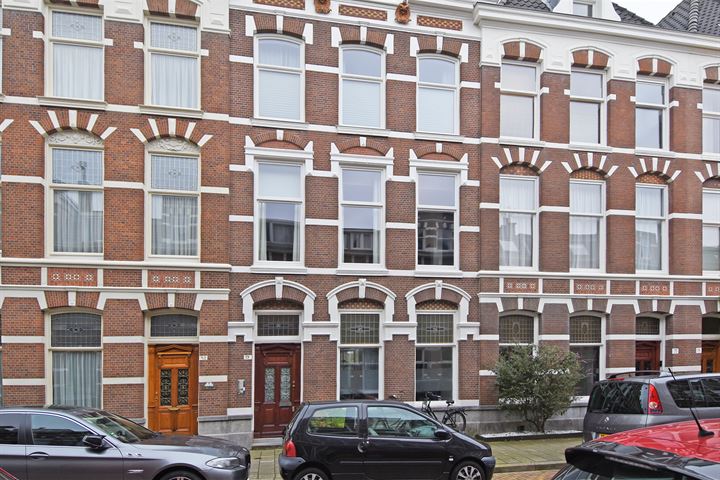 Van Merlenstraat 79A in 's-Gravenhage