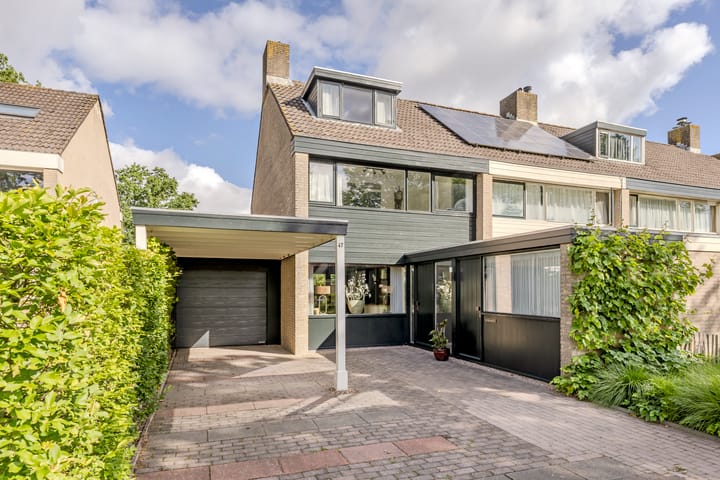 van Mieroplaan 47 in Heerhugowaard foto