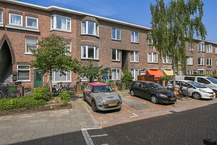 van Naeltwijckstraat 73 in Voorburg