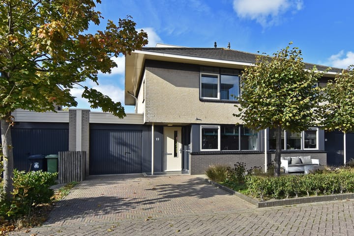 van Nassaustraat 13 in Wateringen