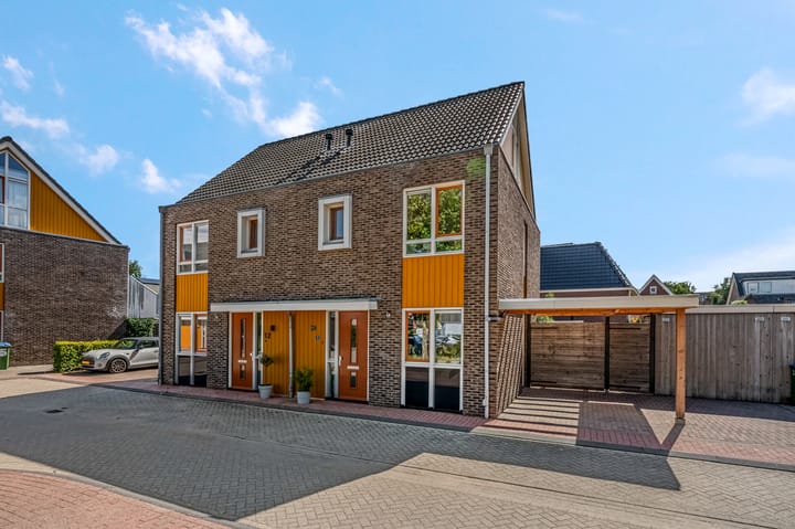 Van Neslaan 10 in Ede
