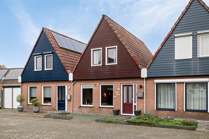 Van Nispenstraat 42 in Steenbergen