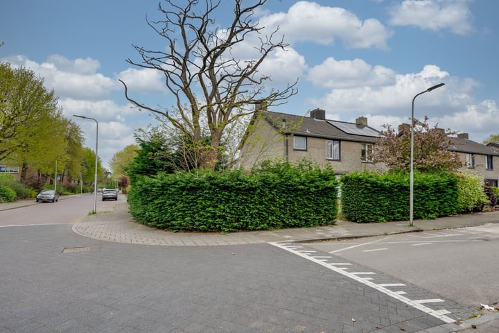 Photo of property van Oldenbarneveldtlaan 35, Rijen