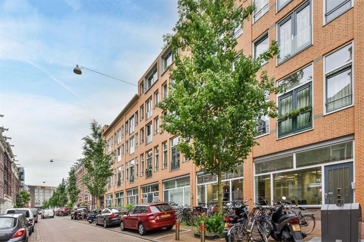 Van Oldenbarneveldtstraat 52N in Amsterdam