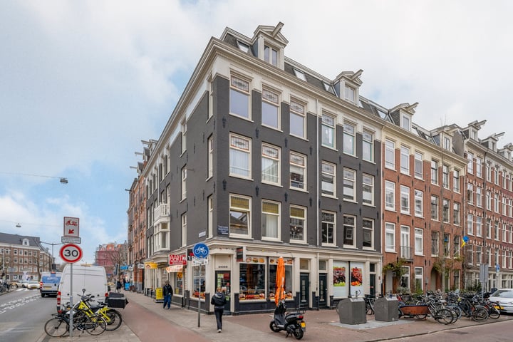 Van Oldenbarneveldtstraat 80-1 in Amsterdam foto