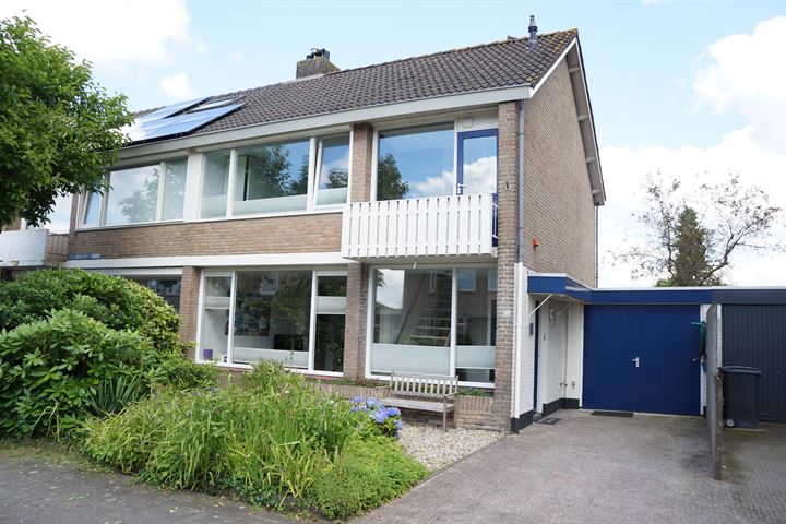 Photo of property Van Oldenbarneveltstraat 21, Drunen