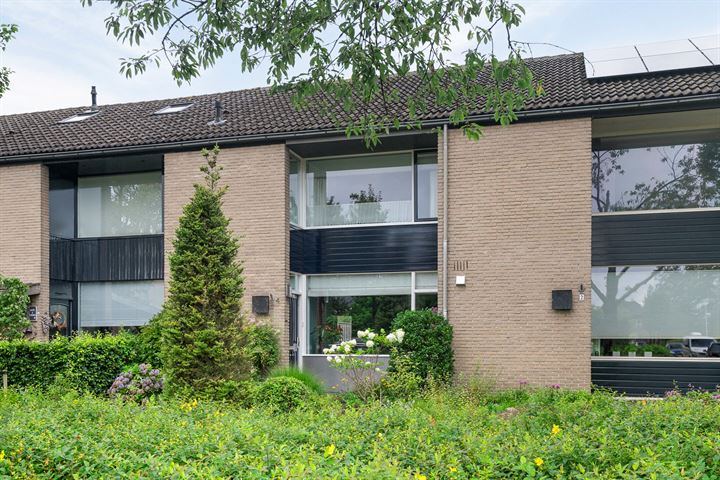 Van Oldenbarneveltstraat 4 in Achterveld