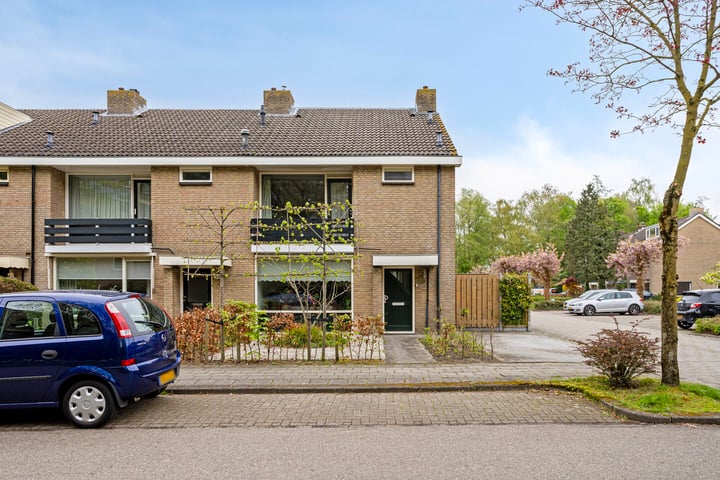 Van Oldenbarneveltstraat 60 in Nijkerk