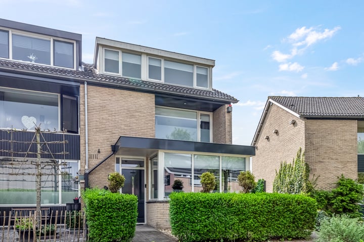 Van Oldenbarneveltstraat 9 in Achterveld
