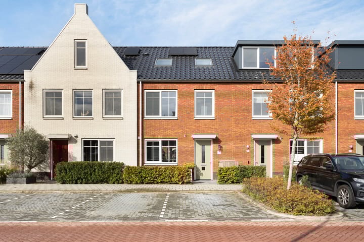 Van Oranje-Nassaulaan 85 in Zevenhuizen