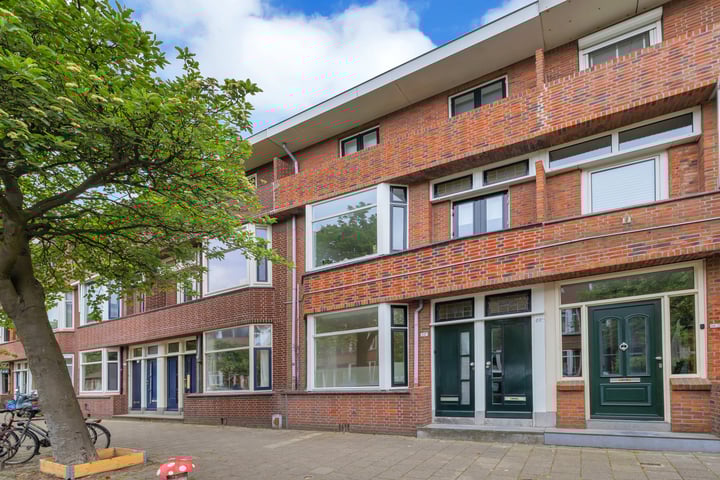 Van Ostadelaan 20B in Schiedam