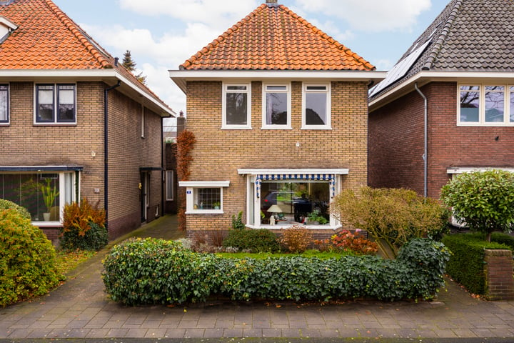 van Ostadestraat 21 in Hengelo