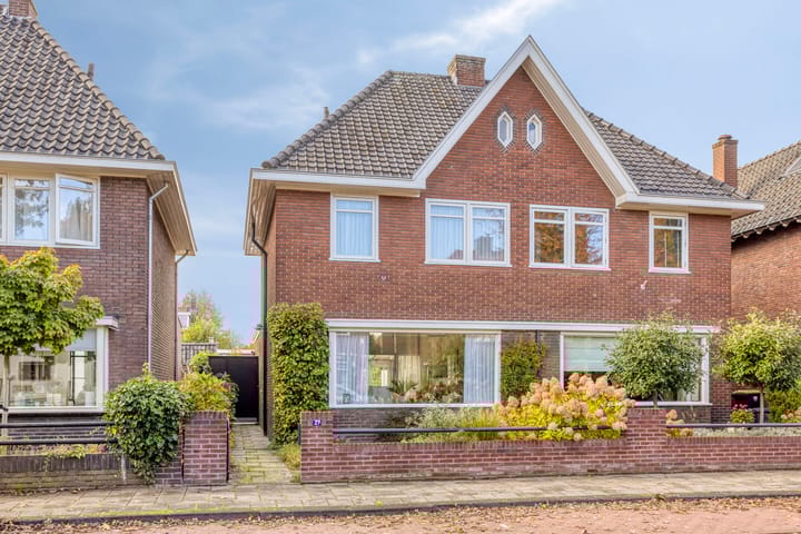 van Ostadestraat 27 in Hengelo photo