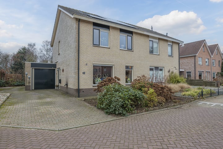 van Ostadestraat 48 in Ommen