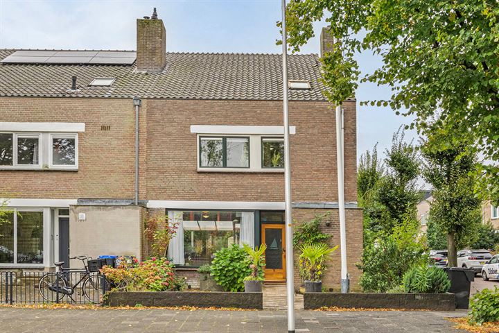 Van Poelgeestlaan 77 in Leiderdorp