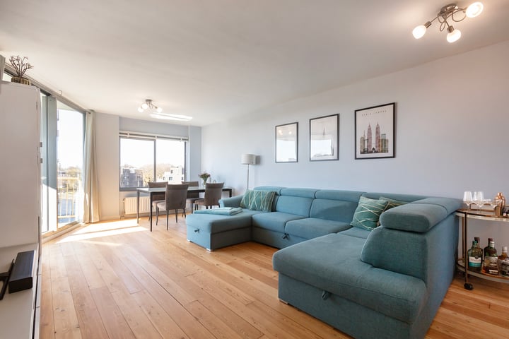 Photo of property Van Reigersbergenstraat 210, Amsterdam
