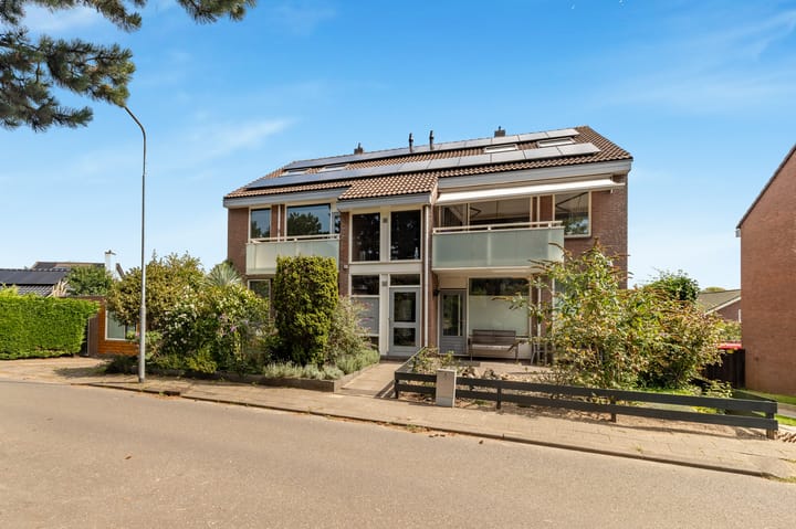 Van Renesselaan 3 in Castricum