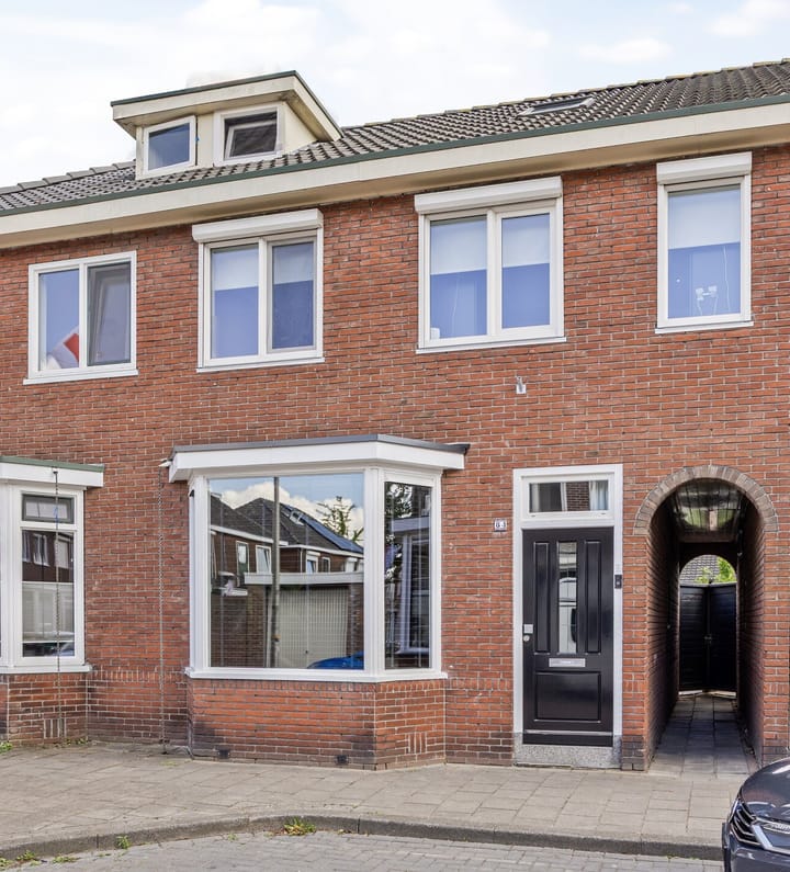 Van Riebeekstraat 84 in Enschede foto