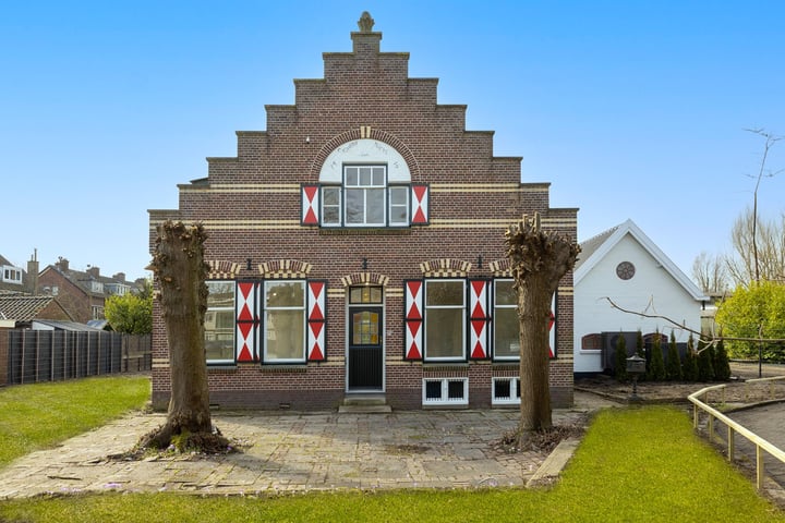 van Ruysdaellaan 1 in Leidschendam