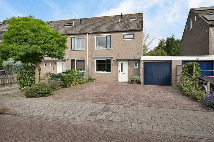 van Ruysdaellaan 113 in Leidschendam