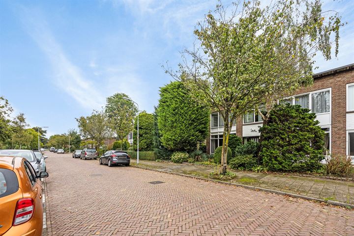 van Ruysdaellaan 74 in Leidschendam