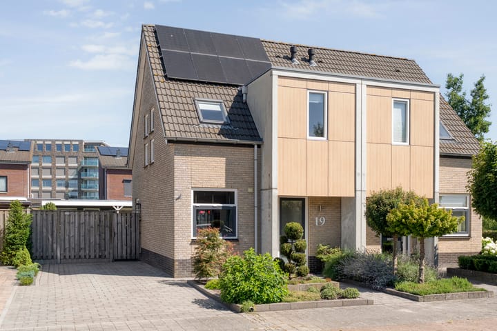 Van Sandickstraat 19 in Dedemsvaart