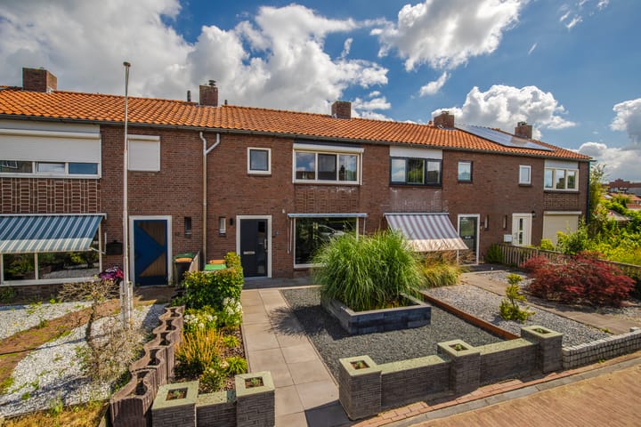 van Schaikstraat 19 in Duiven