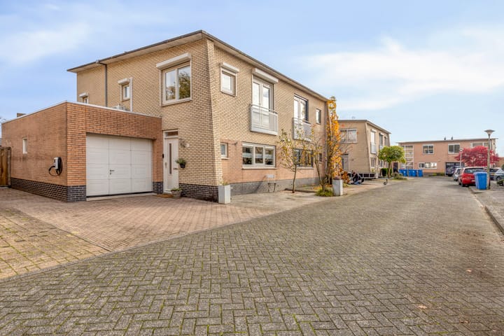 Van Schaikstraat 5 in Zwolle