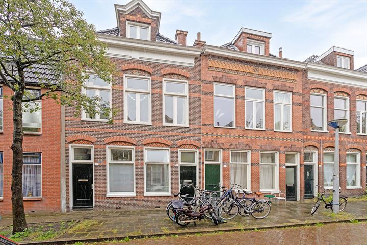 Van Sijsenstraat 4 in Groningen