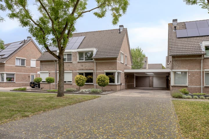 Photo of property van Someren-Downerlaan 26, Helmond
