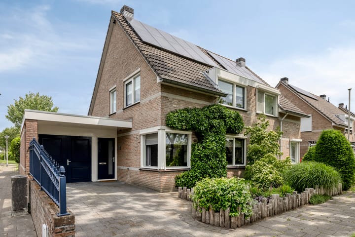 van Someren-Downerlaan 48 in Helmond foto