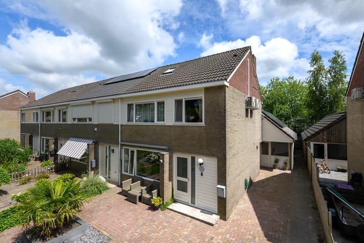 Foto van woning Van Stolbergstrjitte 43, Kootstertille