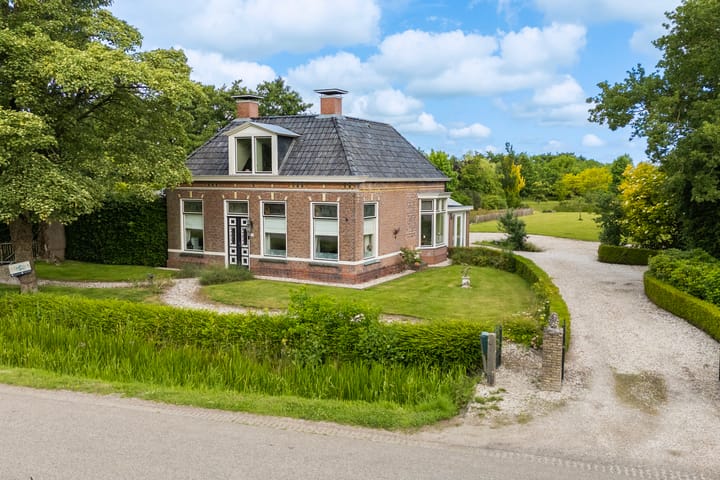 Van Sytzamawei 29 in Driezum