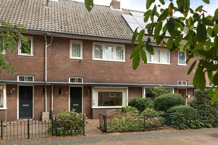 Van 't Hoffstraat 15 in Hilversum