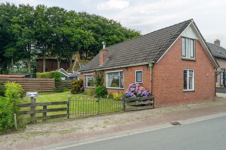 van Teijenswei 1 in Westergeast