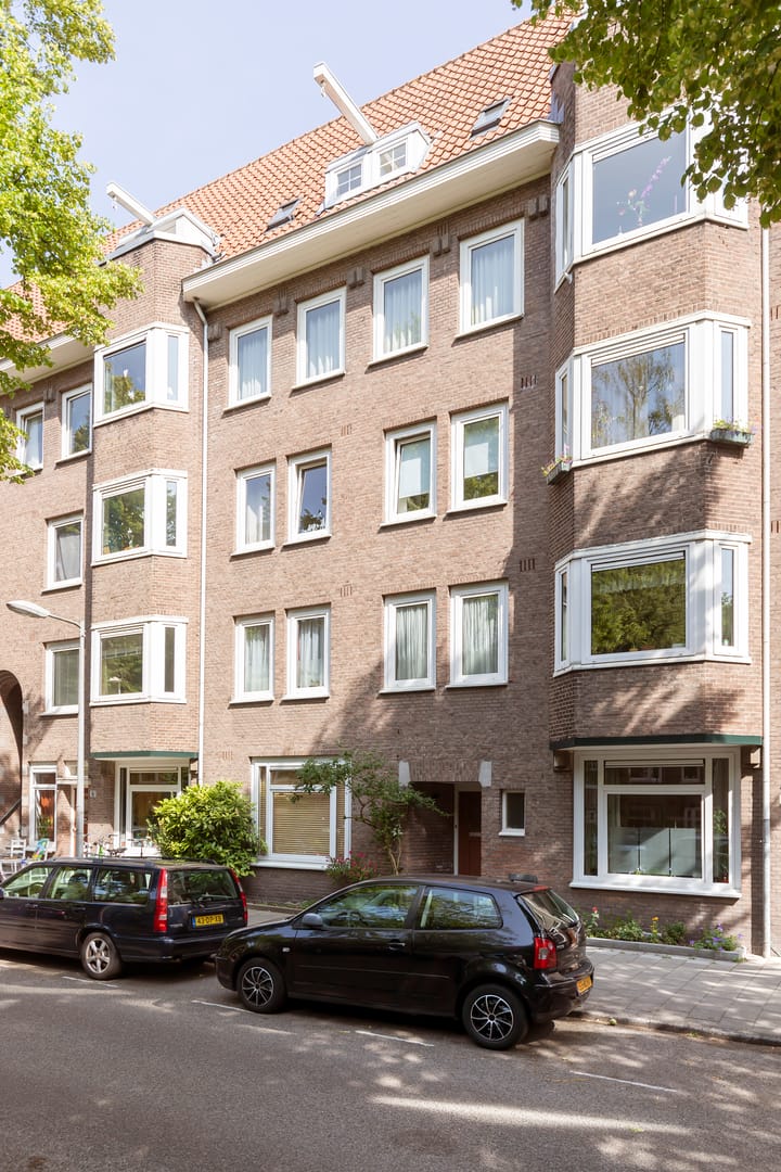 Van Tuyll van Serooskerkenweg 28-3 in Amsterdam